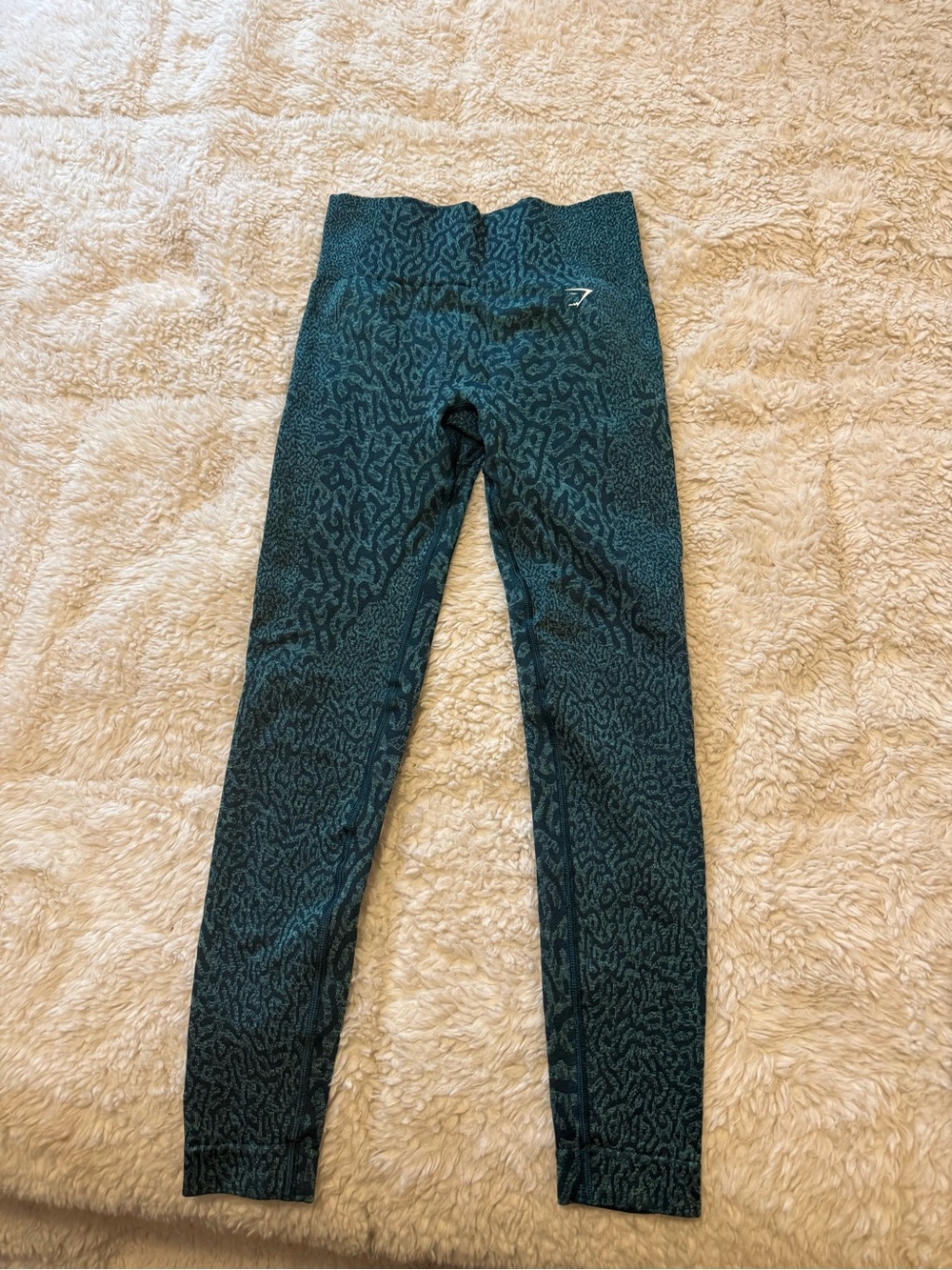Gymshark green adapt Animal Leggings w/ scrunch butt